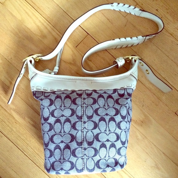 Coach Handbags - Coach Bag