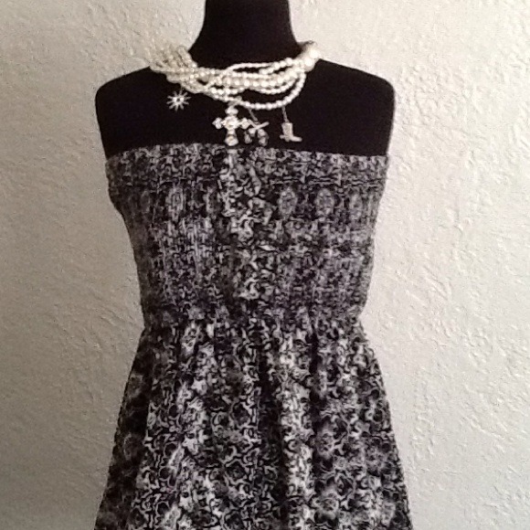PLUS SIZE ROMPER.  Fits size 18/20