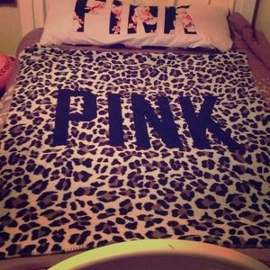 Mint color cheetah print blanket bundle