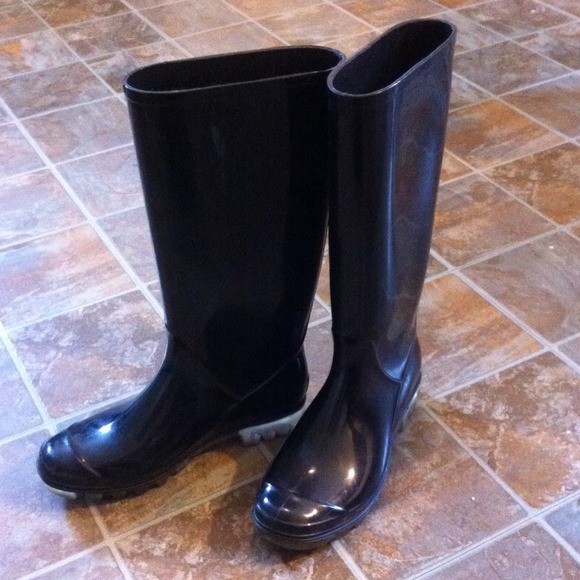 Black Coach Rainboots