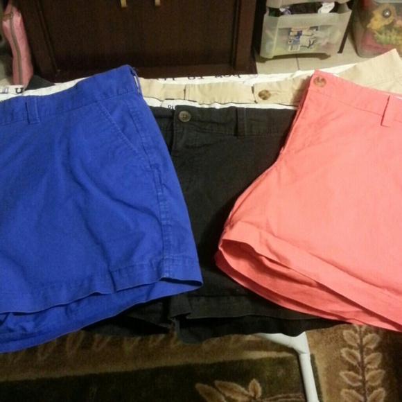 SHORTS SHORTS SHORTS!!!!!! - Picture 1 of 4