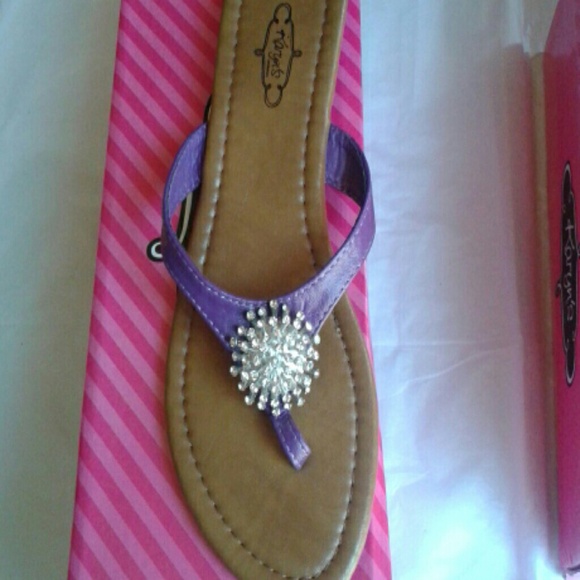 Brand new sandals
