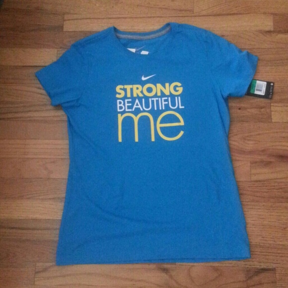 Nike t-shirt