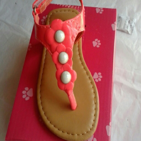 Toddle sandals