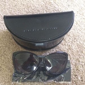Marc by Marc Jacobs cat-eye sunglasses