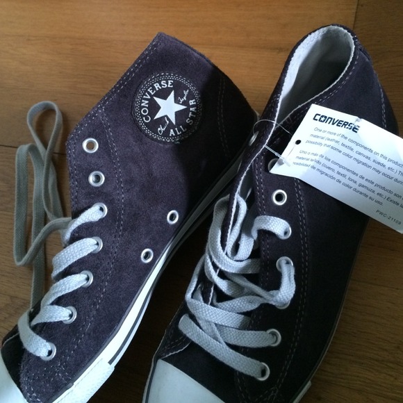 Converse High Top - Suede Purple/Gray SIZE 8
