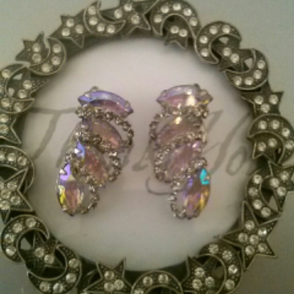 Jewelry - SOLD BUNDLED@carajames