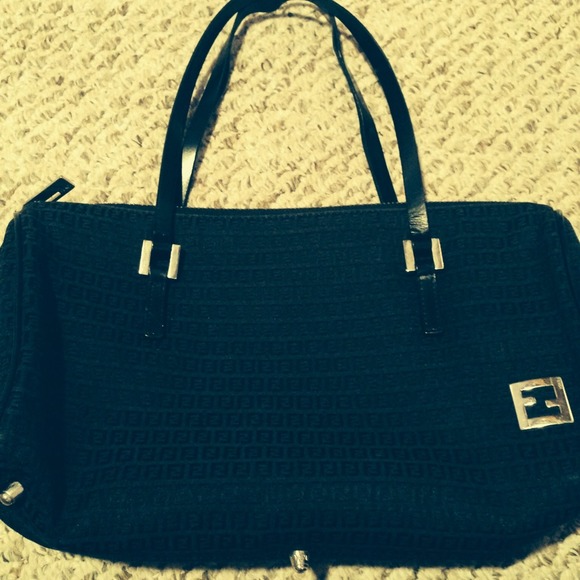 FENDI Handbags - Authentic Fendi Double Strap Purse