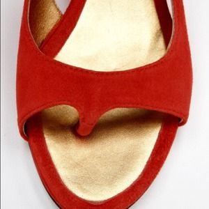 Diane Von Furstenberg (DVF) Milano peep toe flats