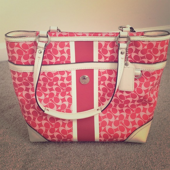 Red/pink Coach purse