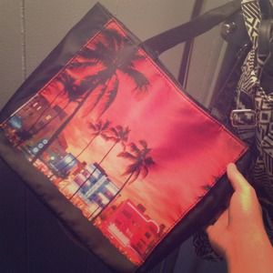 City lights bag