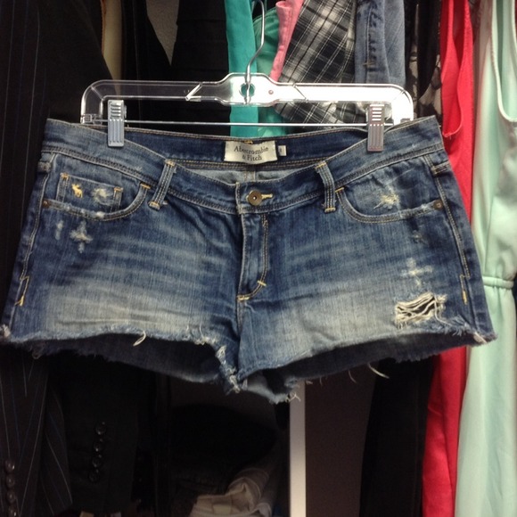 Abercrombie cut off denim