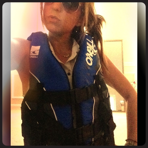 O'Neill life jacket ~~~~~~