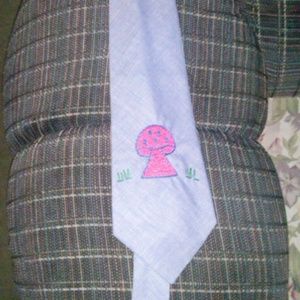Mushroom tie