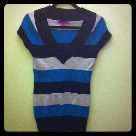 Short sleeve love by design sweater!
