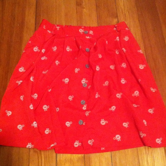 Beautiful never worn bicycle skirt