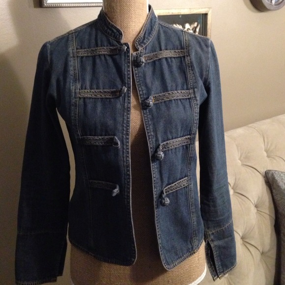 Military style women's denim jacket