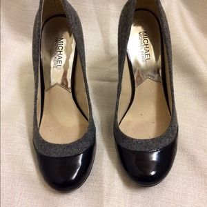 Grey and black Michael Kors Pumps