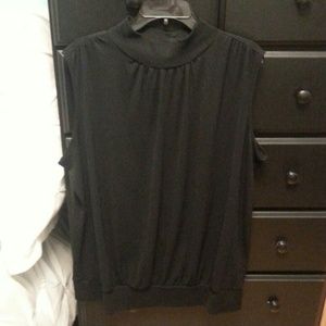 SOLD Black gauze sleeveless shirt with open back