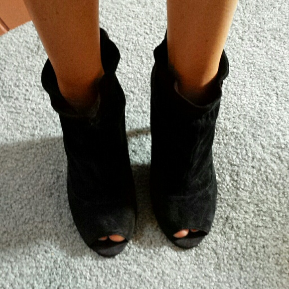 Audrey Brooke Black suede peep toe bootie