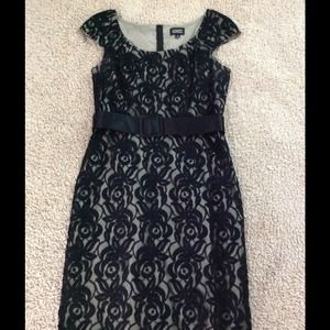 !!!Reduced!!!! Adrianna Papell lace cocktail dress