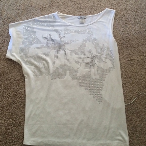 White one sleeve top