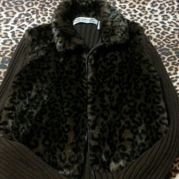 Knitt Jacket - Picture 3 of 3