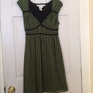Black and green dress