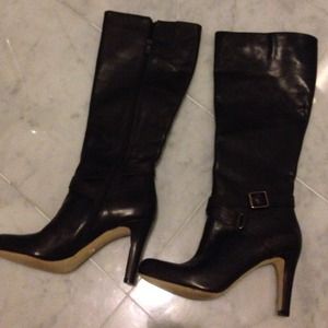 Ann Taylor brown boots (like new)