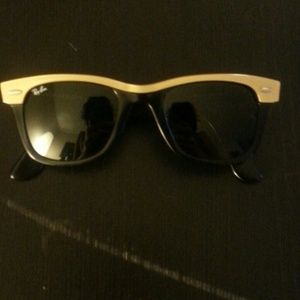 Authentic Ray-Ban Wayfarer II sunglasses with gold