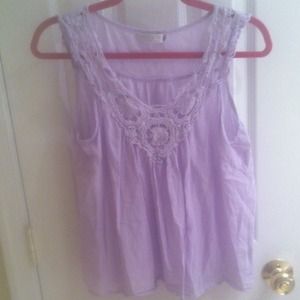 ☺️SOLD ☺️Lavender shirt