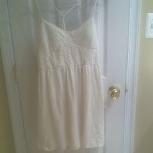 Holding till the 22 !!!American eagle creamy dress