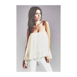 Blaque Label Strapless Ruffle Top in Ivory