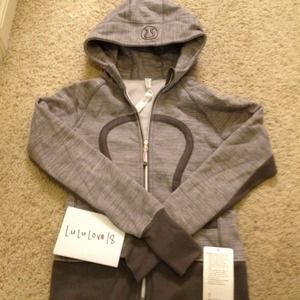 Lululemon Soot Commuter Denim Scuba SZ6 NWT