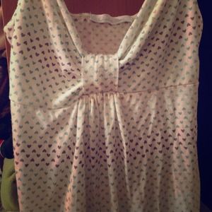 🌟SOLD🌟Charlotte Russe heart tank! 💚💚