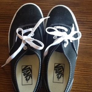 Black women's vans