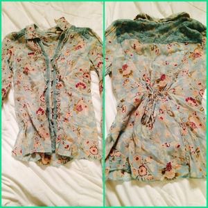 Floral Buckle button up shirt!