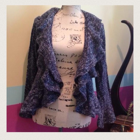 Sweater - Picture 3 of 4