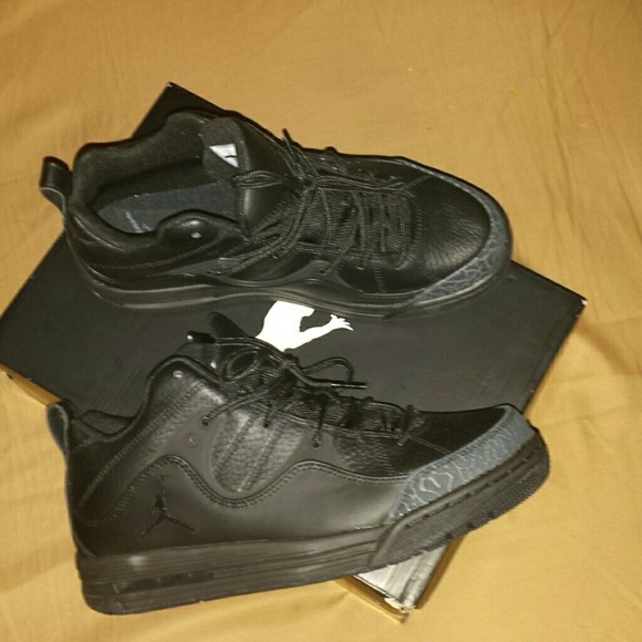 JORDAN FLIGHT TR'97 MID !