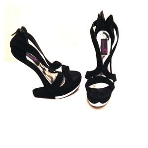 👠🔥OWN THE NIGHT👠🔥NWOT