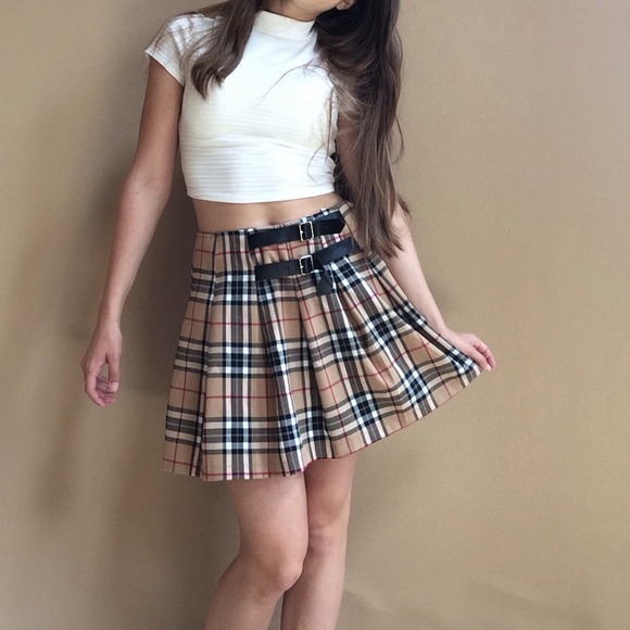 👴Burberry inspired plaid pleated skirt🎈reduced🎈