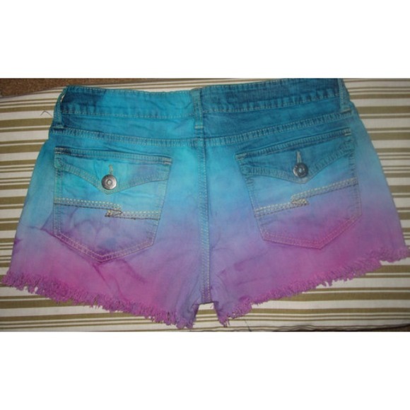 Ombré studded shorts - Picture 2 of 2