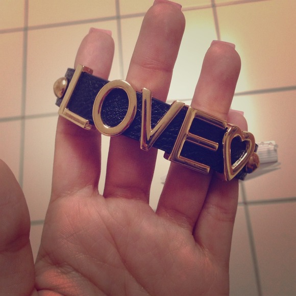 L O V E Bracelet