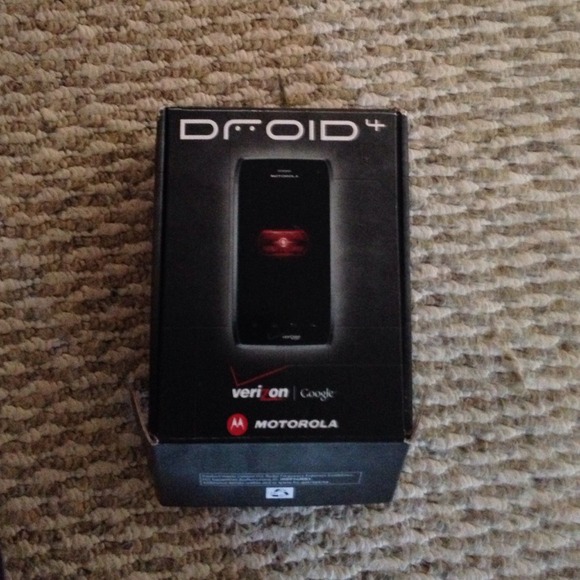 🌟🌟🌟DROID 4 for Verizon🌟🌟🌟