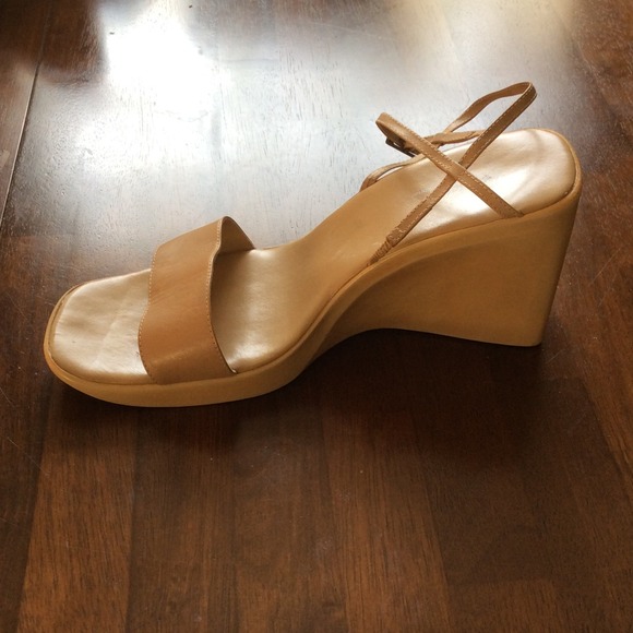 Sandals - Picture 2 of 2