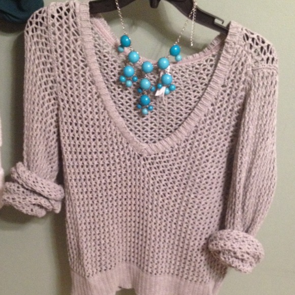 Light-gray open knit cropped Aeropostale sweater