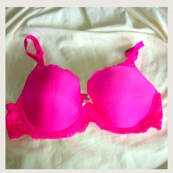 VS Pink Bra