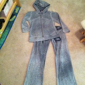 Juicy Couture outfit