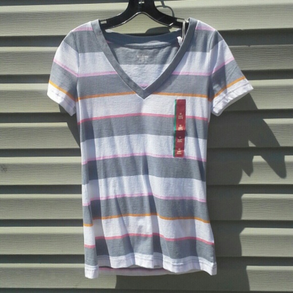 Short sleeve shirt