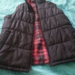 Reversible quilted vest